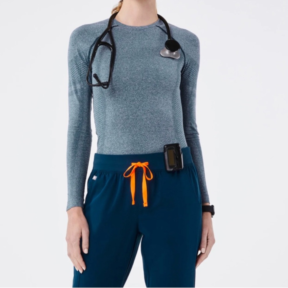 Figs Salta Seamless Longsleeve Underscrub